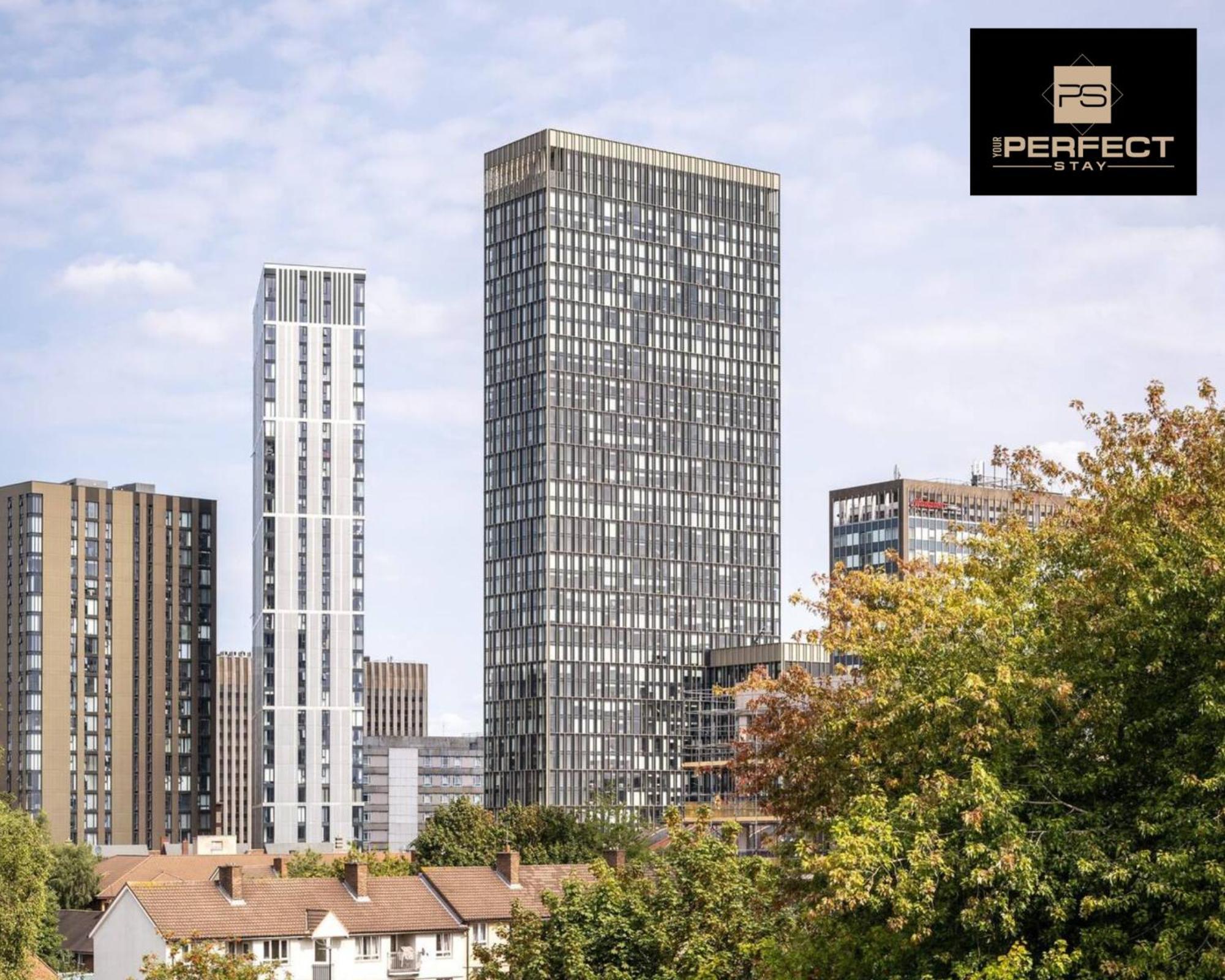 Mercian Luxury Serviced Apartments- Birmingham City Centre - Your Perfect Stay - Gym Rooftop Terrace Cinema Room ภายนอก รูปภาพ