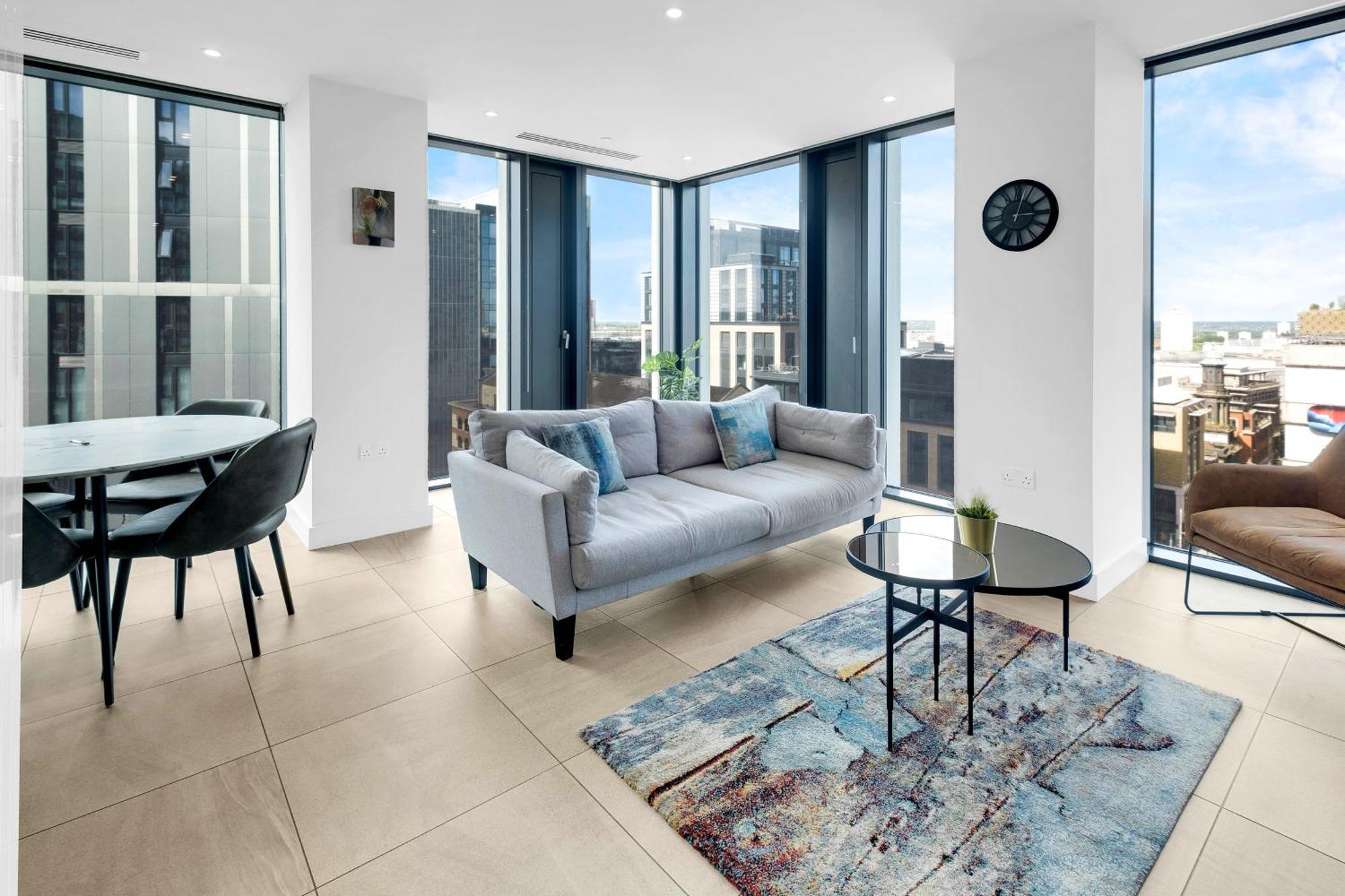 Mercian Luxury Serviced Apartments- Birmingham City Centre - Your Perfect Stay - Gym Rooftop Terrace Cinema Room ภายนอก รูปภาพ