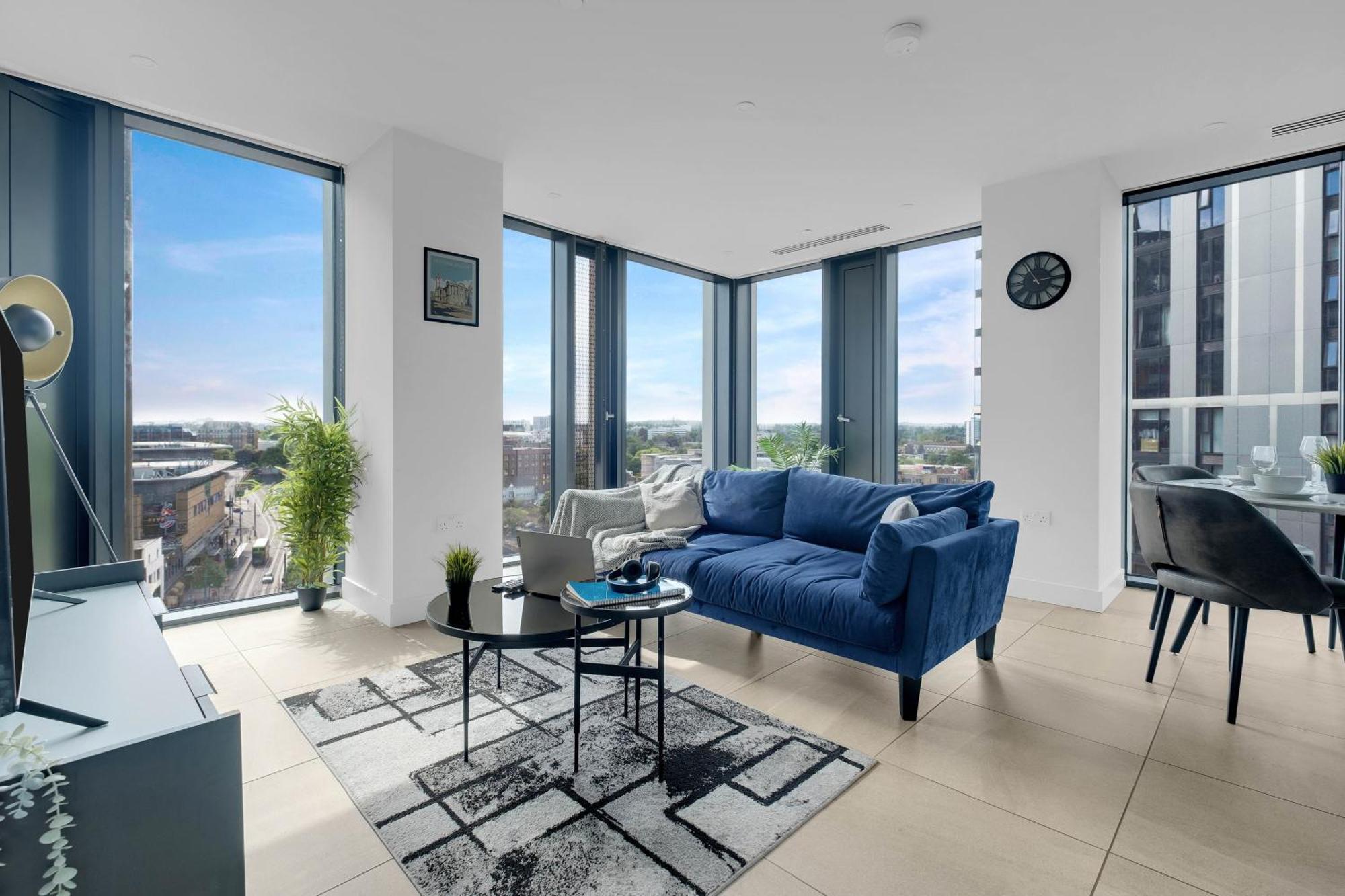 Mercian Luxury Serviced Apartments- Birmingham City Centre - Your Perfect Stay - Gym Rooftop Terrace Cinema Room ภายนอก รูปภาพ