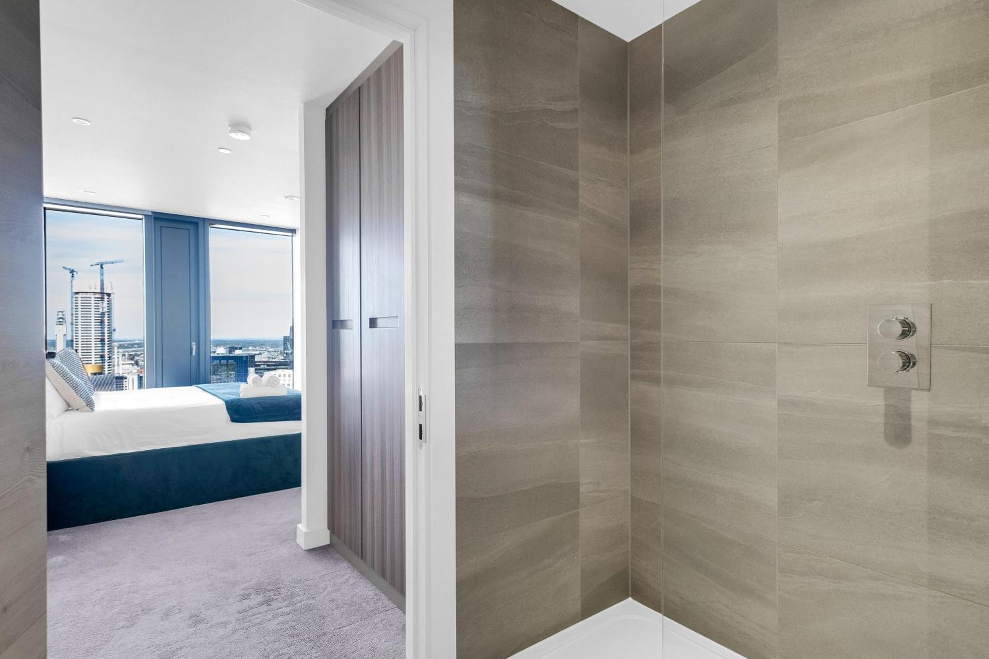 Mercian Luxury Serviced Apartments- Birmingham City Centre - Your Perfect Stay - Gym Rooftop Terrace Cinema Room ภายนอก รูปภาพ