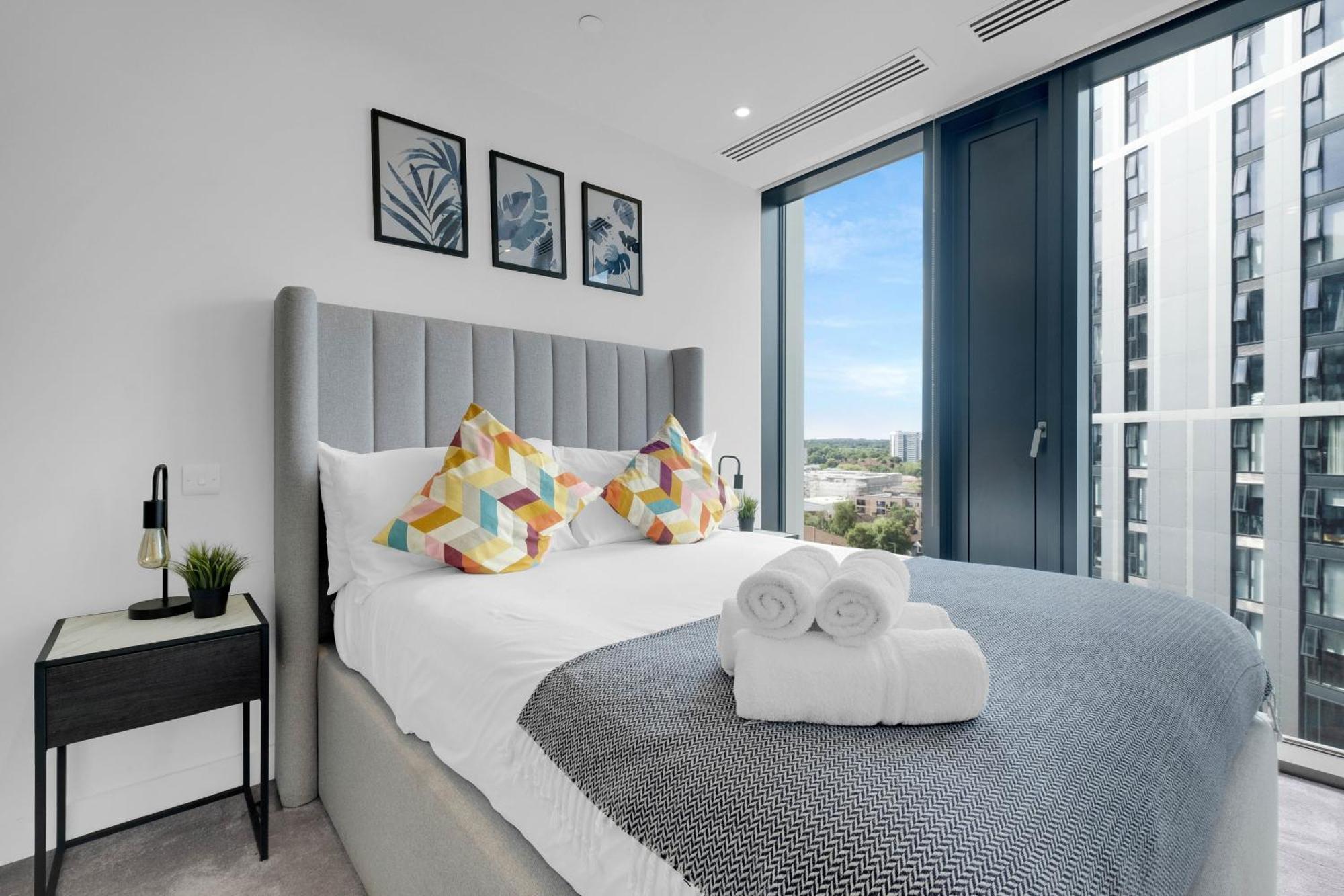 Mercian Luxury Serviced Apartments- Birmingham City Centre - Your Perfect Stay - Gym Rooftop Terrace Cinema Room ภายนอก รูปภาพ
